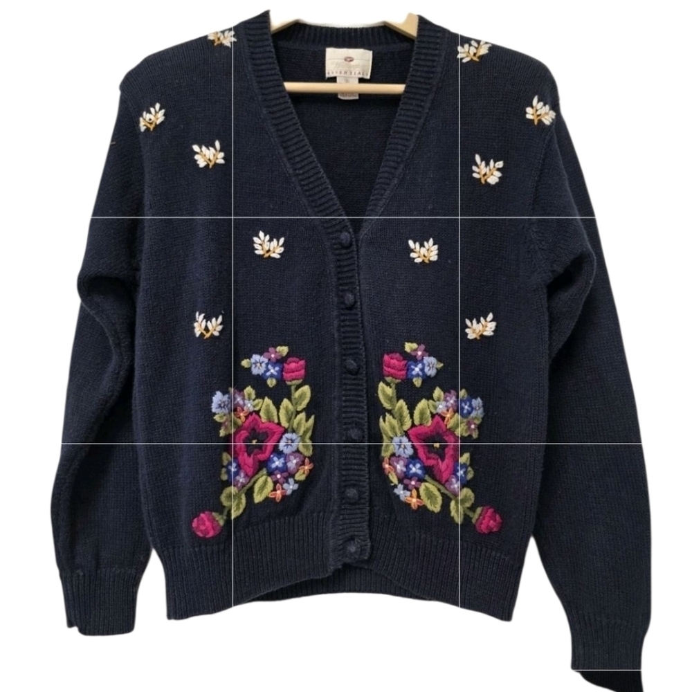 Vintage Worthington Cardigan Sweater Women's Size Small Embroidered Floral Navy - Picture 1 of 6